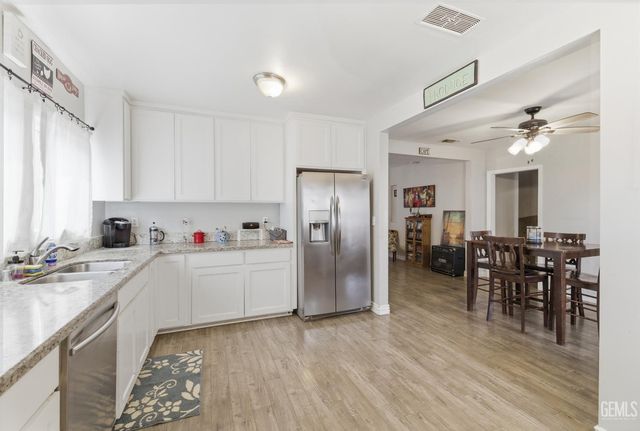 2312 Olympic Drive, Bakersfield, CA 93308