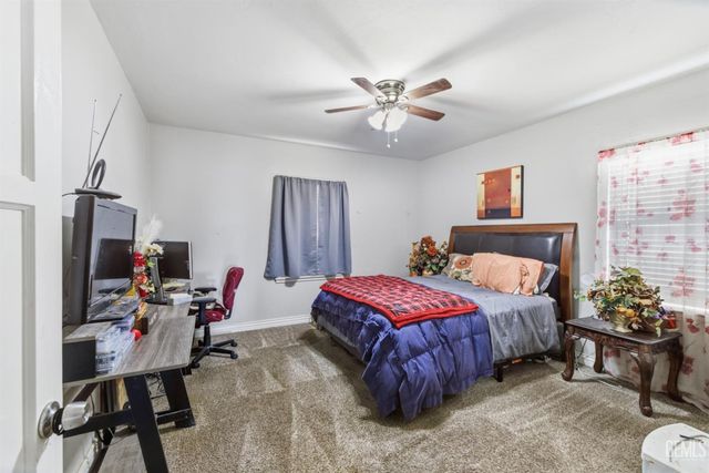 2312 Olympic Drive, Bakersfield, CA 93308