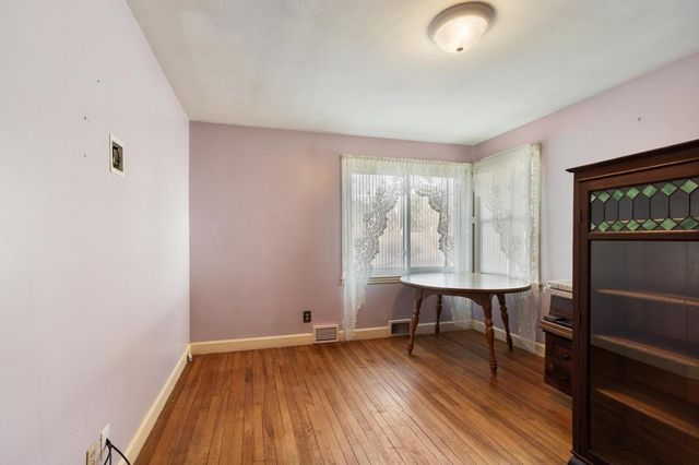 254 Massachusetts Ave, Lunenburg, MA 01462