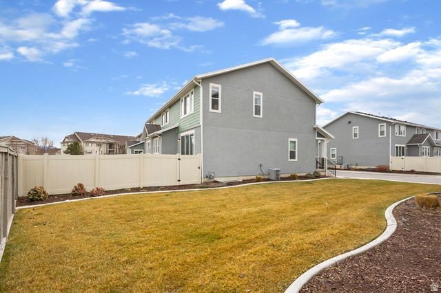 3323 E GIBRALTAR AVE, Eagle Mountain, UT 84005