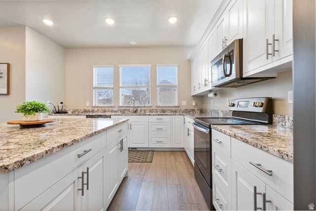 3323 E GIBRALTAR AVE, Eagle Mountain, UT 84005