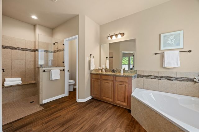 221 Vouvray ST, Leander, TX 78641
