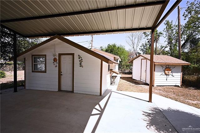 834 S 13th Street, Alamo, TX 78516