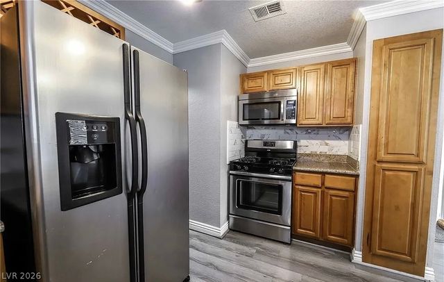 2700 North Rainbow Boulevard 2137, Las Vegas, NV 89108