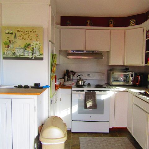 71 Chestnut Street, Hatfield, MA 01038