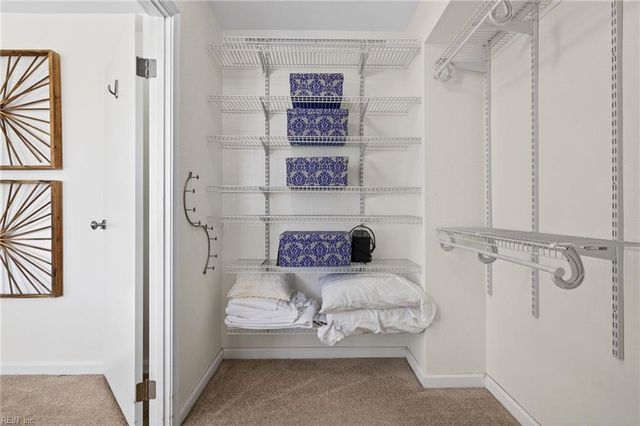 4004 Atlantic Ave Apt 1004, Virginia Beach, VA 23451