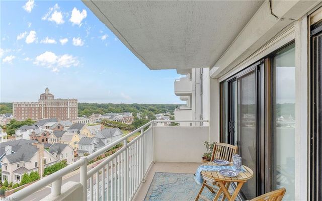 4004 Atlantic Ave Apt 1004, Virginia Beach, VA 23451