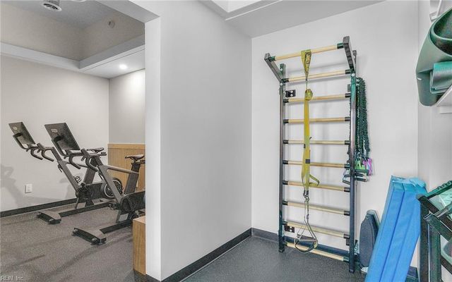 4004 Atlantic Ave Apt 1004, Virginia Beach, VA 23451