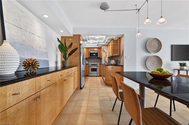 4004 Atlantic Ave Apt 1004, Virginia Beach, VA 23451