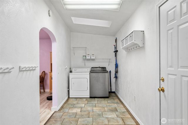 125 W Poplar Street, Shelton, WA 98584