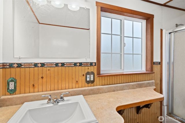 125 W Poplar Street, Shelton, WA 98584