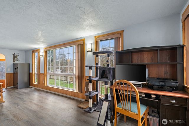 125 W Poplar Street, Shelton, WA 98584