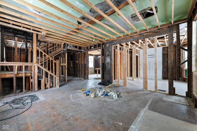 2424 Broadway Street, Indianapolis, IN 46205