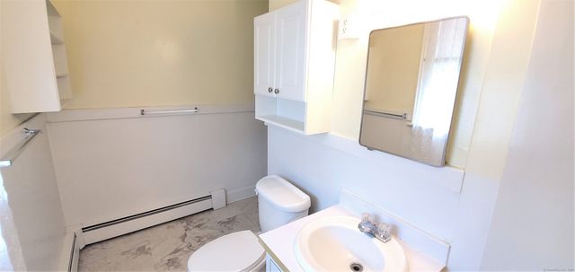 42 Vance Street 2nd Fl, New Britain, CT 06052