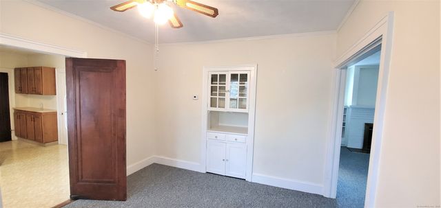 42 Vance Street 2nd Fl, New Britain, CT 06052