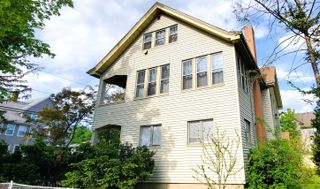 42 Vance Street 2nd Fl, New Britain, CT 06052