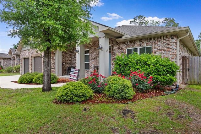 98 Star Drive, Fort Walton Beach, FL 32547