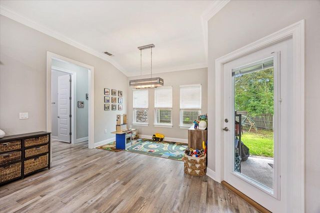 98 Star Drive, Fort Walton Beach, FL 32547