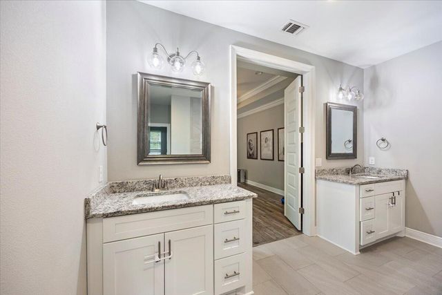 98 Star Drive, Fort Walton Beach, FL 32547