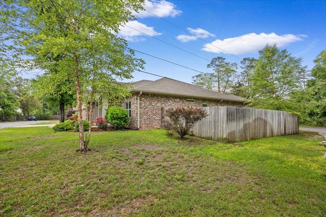 98 Star Drive, Fort Walton Beach, FL 32547