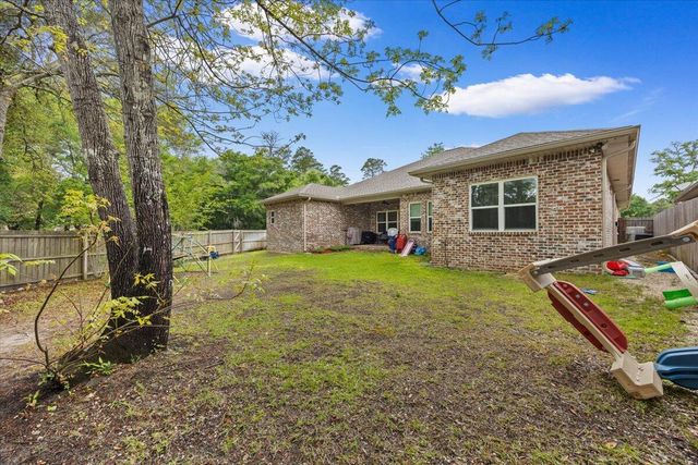 98 Star Drive, Fort Walton Beach, FL 32547