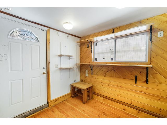 419 WILKIE St, Eugene, OR 97402