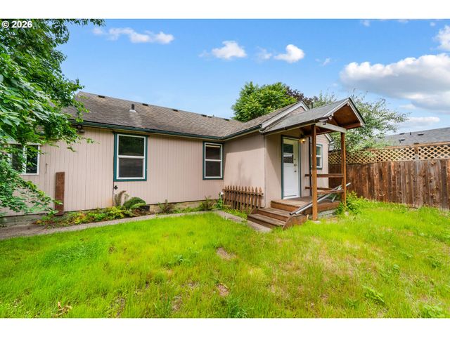 419 WILKIE St, Eugene, OR 97402