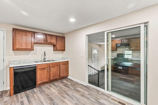 1736 Rebecca Street, Columbus, OH 43219