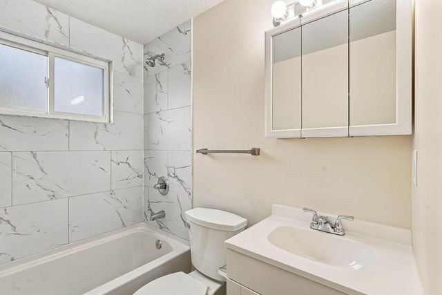 1736 Rebecca Street, Columbus, OH 43219