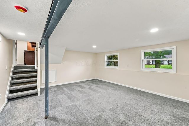 1736 Rebecca Street, Columbus, OH 43219