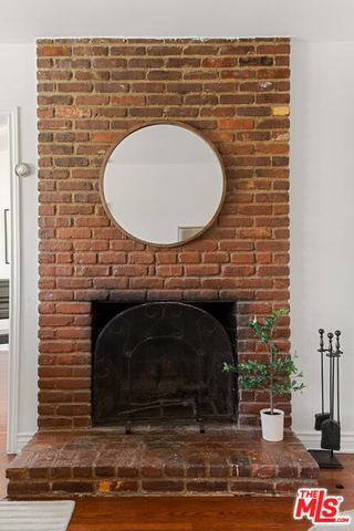 6818 Varna Avenue, Van Nuys, CA 91405