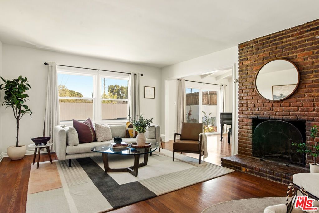 Image 1 of property listing at 6818 Varna Avenue, Van Nuys, CA 91405