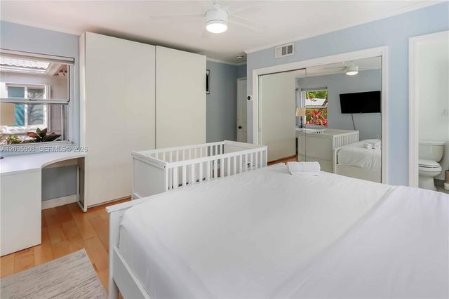 955 Van Buren Street, Hollywood, FL 33019