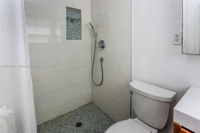 955 Van Buren Street, Hollywood, FL 33019