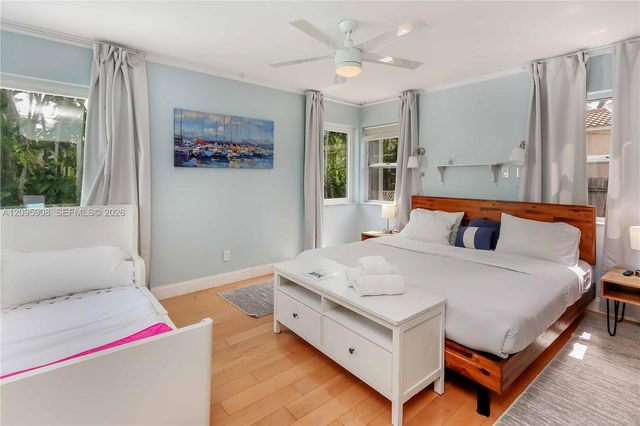 955 Van Buren Street, Hollywood, FL 33019