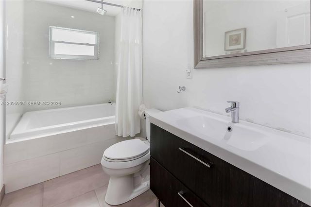 955 Van Buren Street, Hollywood, FL 33019