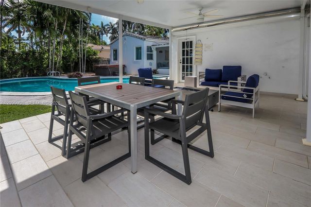 955 Van Buren Street, Hollywood, FL 33019
