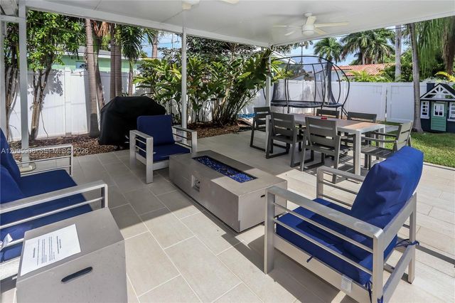 955 Van Buren Street, Hollywood, FL 33019