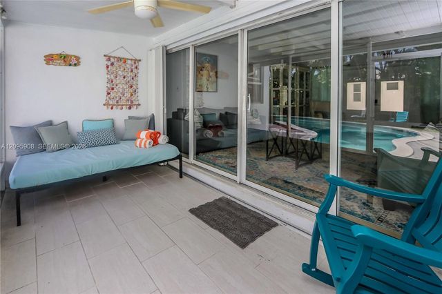 955 Van Buren Street, Hollywood, FL 33019