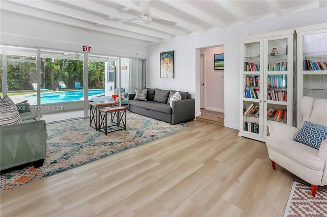 955 Van Buren Street, Hollywood, FL 33019