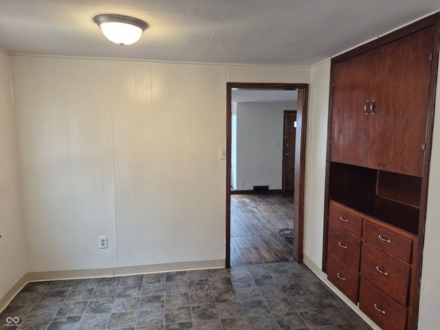 4025 S Post Road, Indianapolis, IN 46239