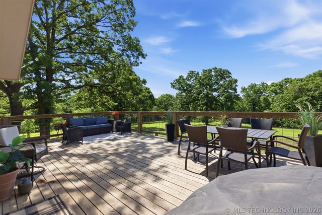 15852 E 450 Road, Claremore, OK 74017