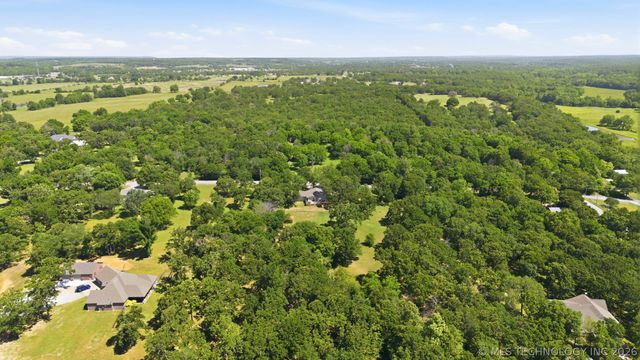 15852 E 450 Road, Claremore, OK 74017