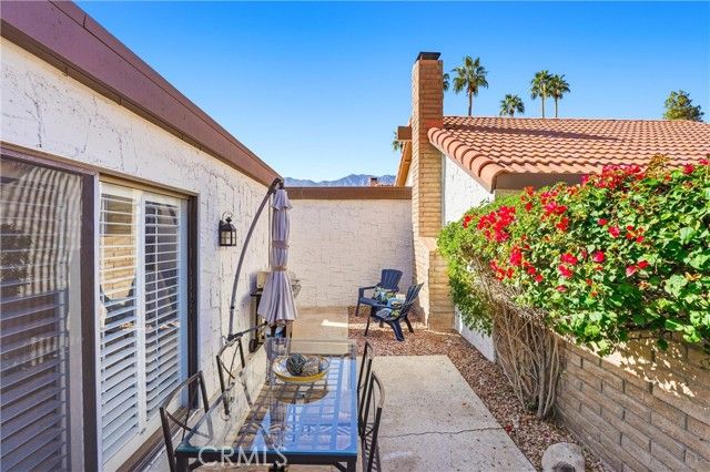 2367 S Gene Autry B, Palm Springs, CA 92264