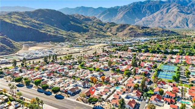 2367 S Gene Autry B, Palm Springs, CA 92264