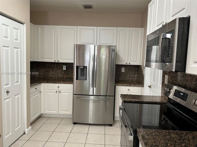 11344 NW 72nd Ln 0, Doral, FL 33178