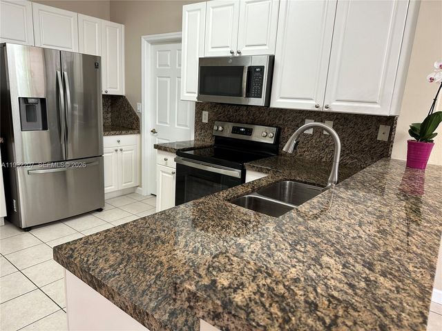 11344 NW 72nd Ln 0, Doral, FL 33178