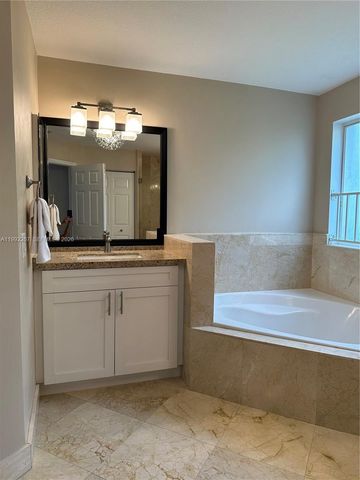 11344 NW 72nd Ln 0, Doral, FL 33178