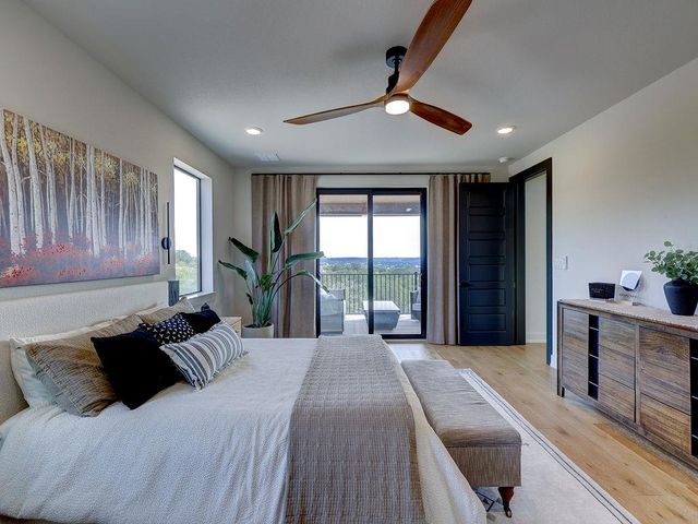 102 N Creek CT, Bertram, TX 78605