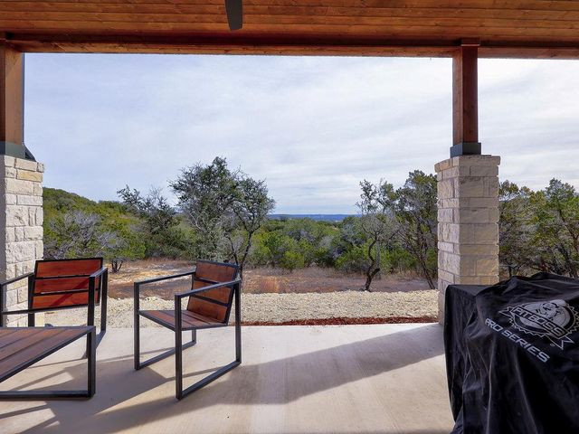 102 N Creek CT, Bertram, TX 78605